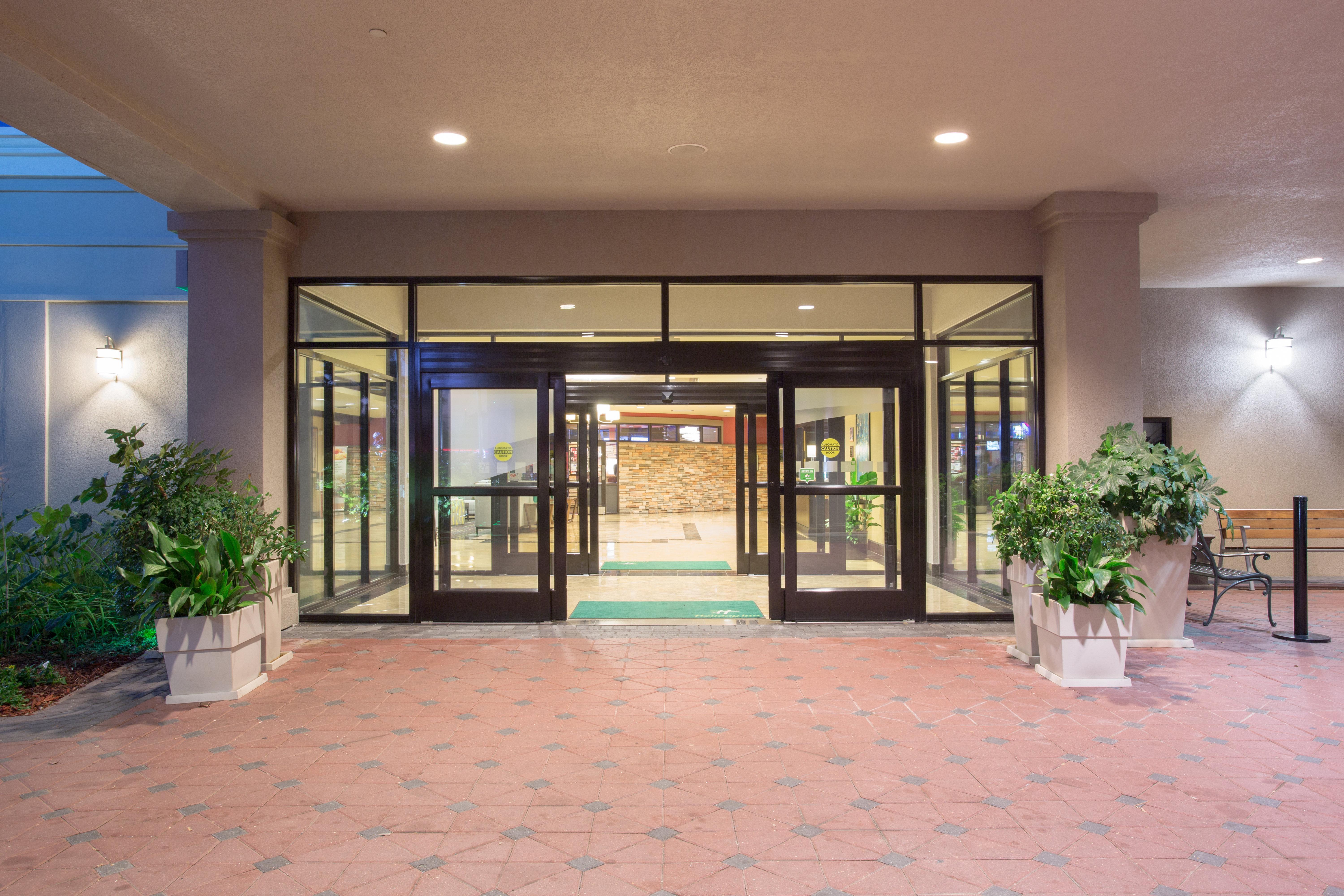 Holiday Inn Little Rock-Airport-Conference Center By Ihg Экстерьер фото