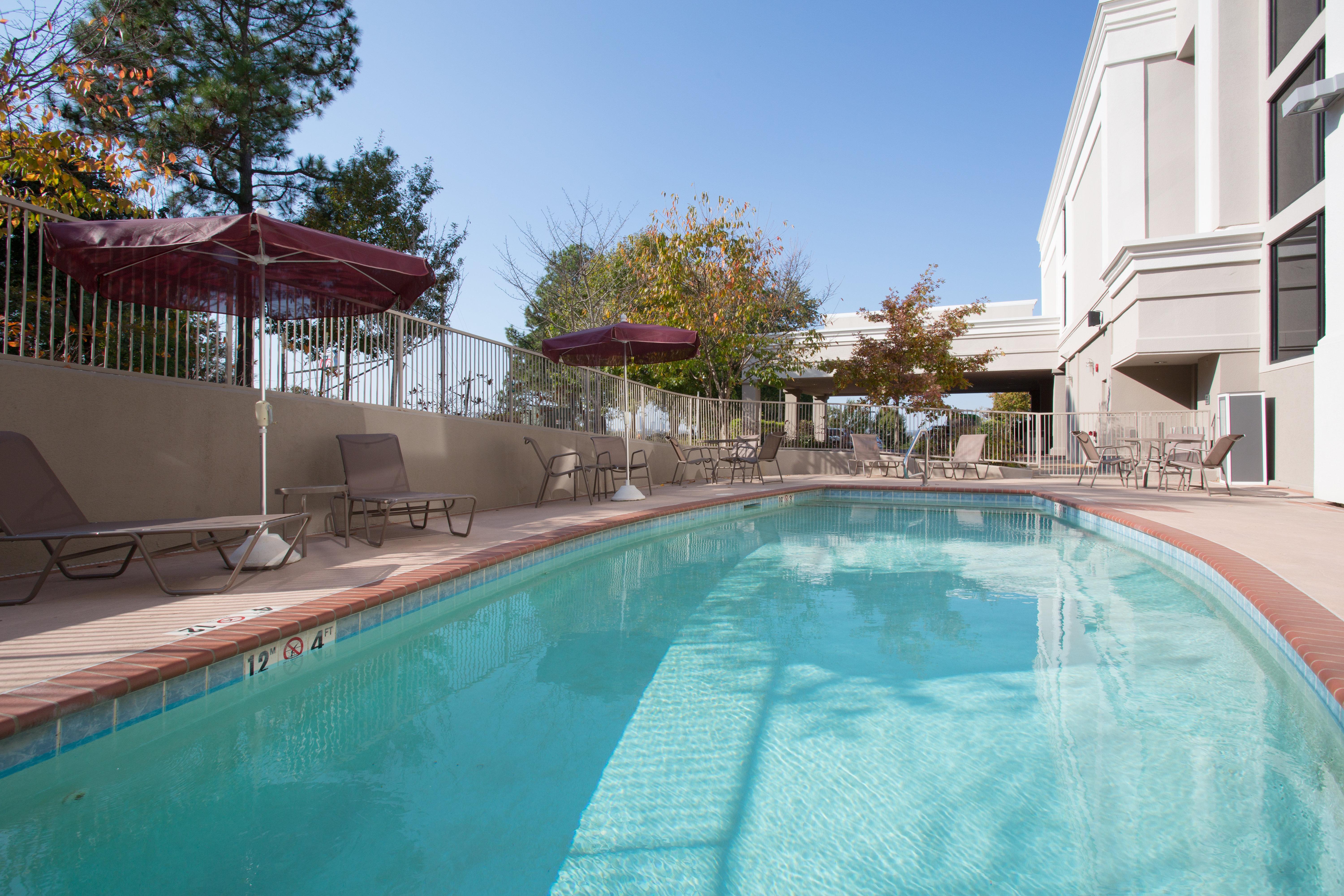 Holiday Inn Little Rock-Airport-Conference Center By Ihg Экстерьер фото
